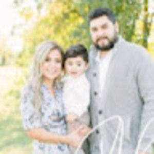 Meet your Posher, Violeta